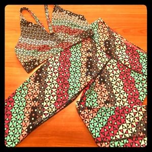 Victoria's Secret Knockout Sport bra & crop pant (